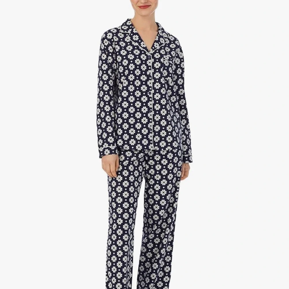 Kate Spade New York Long Sleeve Flannel Notch PJ Set size medium